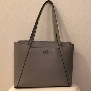Michael Kors Maddie Medium Leather Tote